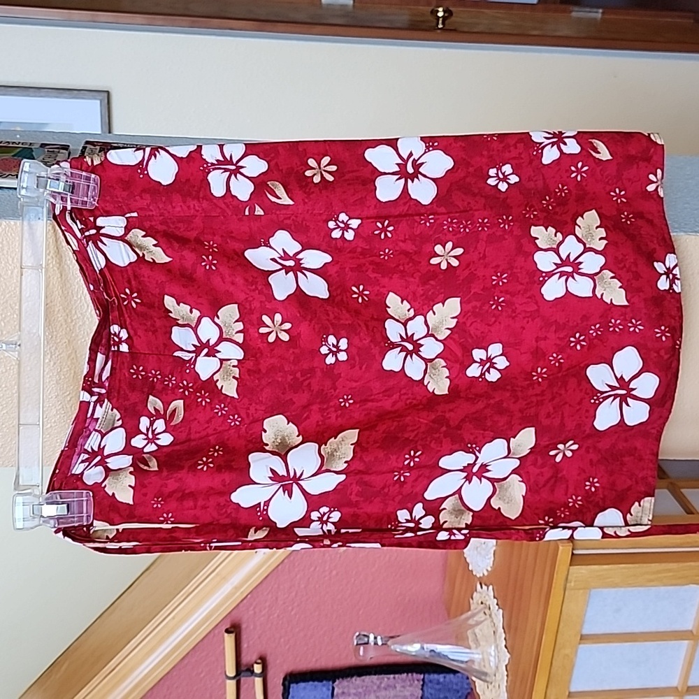 Tiare Hawaii Red Floral Wrap Skirt